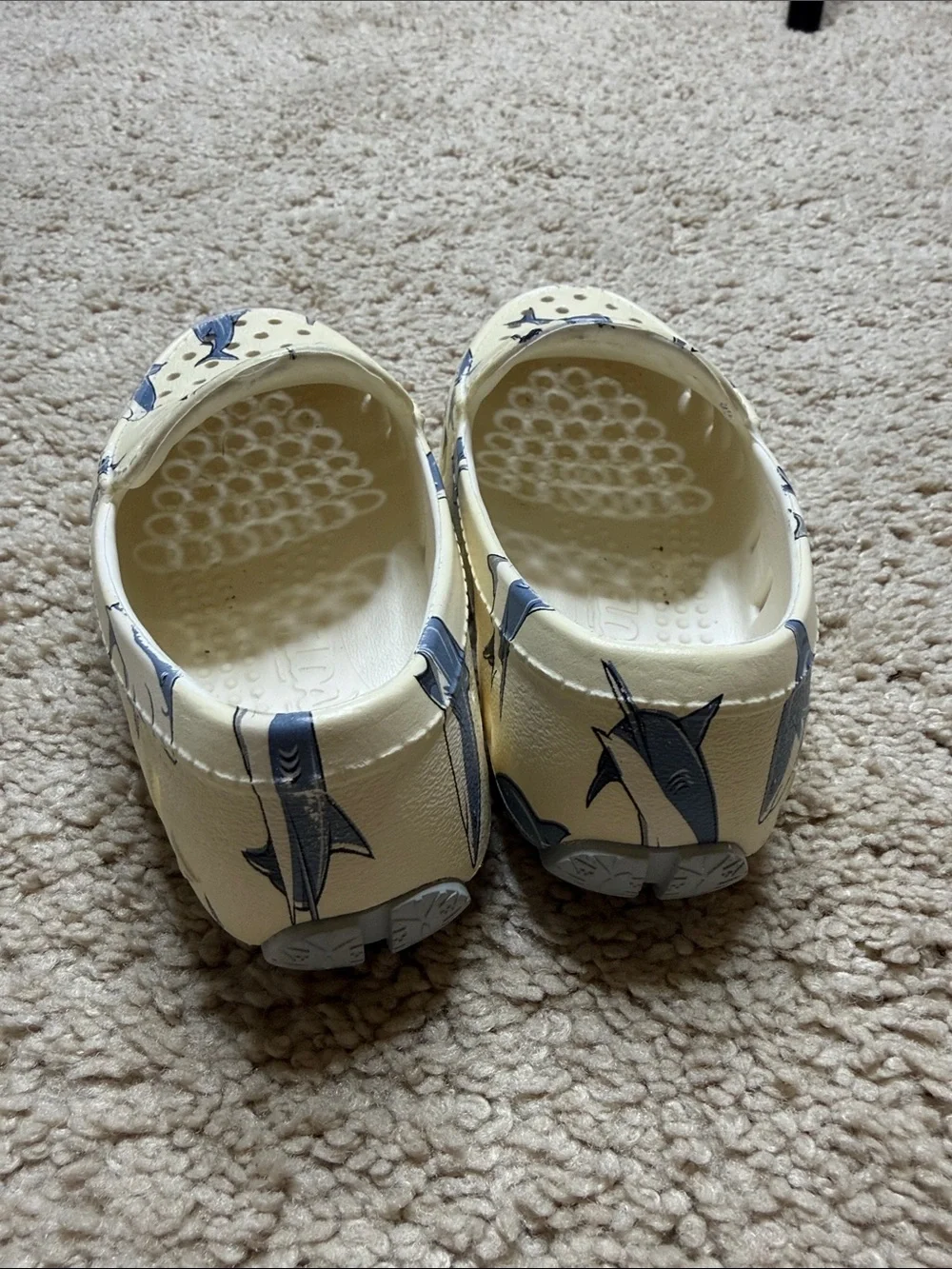 Kids Floafer White Water Shoes with Blue Shark Design - Picture 3 of 5
